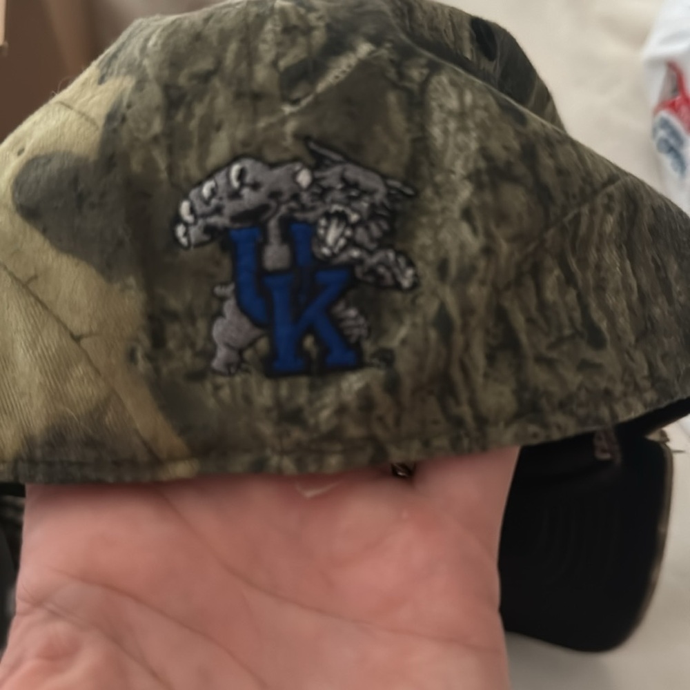 Hats - Picture 3 of 7